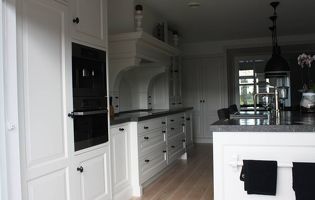 Landelijke keuken op maat te Benthuizen